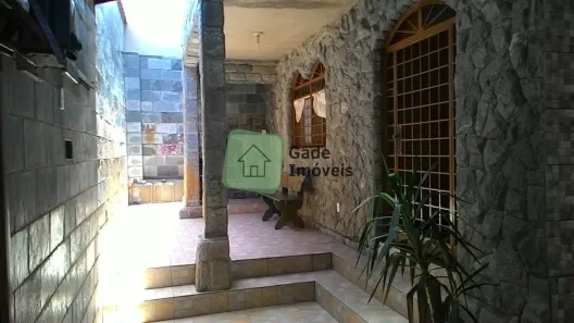 Casa com 5 Quartos à venda, 400m² no Estrela do Oriente, Belo Horizonte