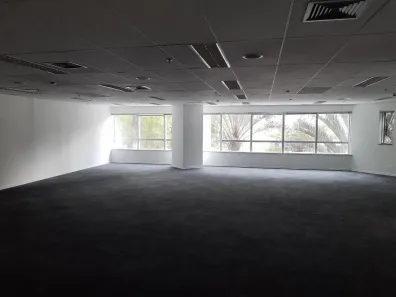 Sala Comercial para alugar, 245m² no Bela Vista, São Paulo