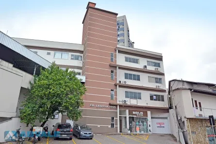 Sala Comercial para alugar, 43m² no Água Verde, Blumenau