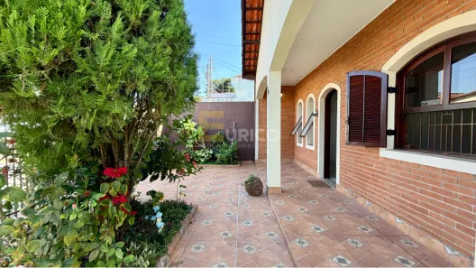 Imóvel Comercial com 2 Quartos à venda, 125m² no Centro, Vinhedo