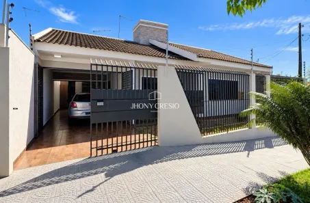Casa com 4 Quartos à venda, 300m² no Jardim Itália II, Maringá