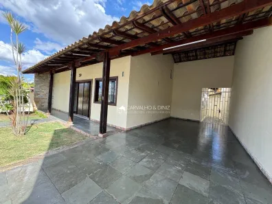 Casa com 4 Quartos para alugar, 150m² no Centro, Betim