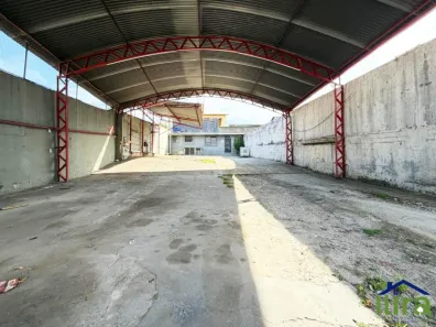 Galpão/Depósito/Armazém para alugar, 300m² no Jardim das Flores, Osasco