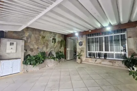 Sobrado com 3 Quartos à venda, 172m² no Jardim Leonor Mendes de Barros, São Paulo