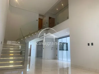 Casa com 4 Quartos à venda, 231m² no Bosque dos Buritis, Uberlândia