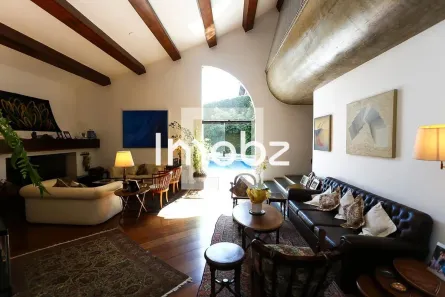 Casa com 3 Quartos à venda, 400m² no Jardim Leonor, São Paulo