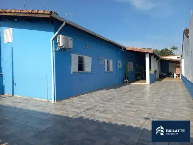 Casa com 3 Quartos à venda, 168m² no Grandesp, Itanhaém