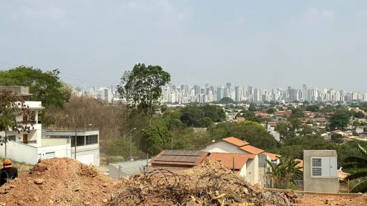 Sobrado com 3 Quartos à venda, 324m² no Setor Gentil Meireles, Goiânia