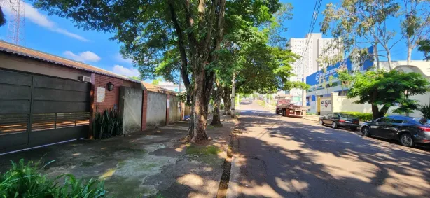 Ponto Comercial com 4 Quartos à venda, 330m² no Zona 06, Maringá