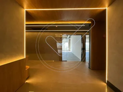 Sala Comercial para alugar, 94m² no Parque Industrial Tomas Edson, São Paulo