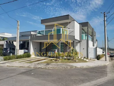 Casa de Condomínio com 3 Quartos à venda, 380m² no Jardim Jacinto, Jacareí