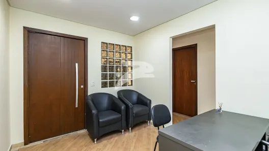 Consultório para alugar, 78m² no Centro, Curitiba