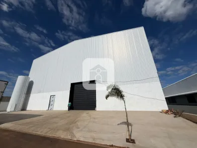Galpão/Depósito/Armazém para alugar, 3230m² no Loteamento Centro Empresarial Leste III, Uberlândia