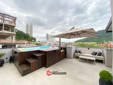 Apartamento com 4 Quartos à venda, 250m² no Barra, Balneário Camboriú