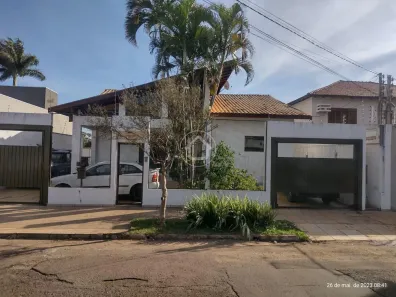 Casa com 3 Quartos à venda, 197m² no Jardim São Bento, Campo Grande
