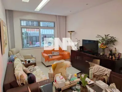 Apartamento com 3 Quartos à venda, 137m² no Leme, Rio de Janeiro