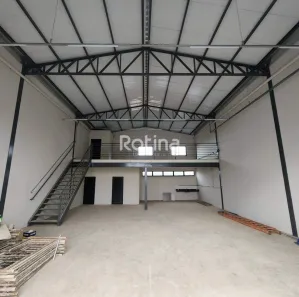 Galpão/Depósito/Armazém à venda, 200m² no Grand Ville, Uberlândia