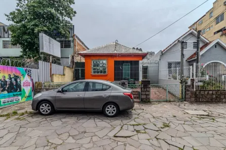 Imóvel Comercial à venda, 180m² no Vila Ipiranga, Porto Alegre