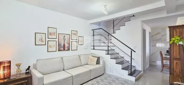 Sobrado com 3 Quartos à venda, 96m² no Harmonia, Canoas
