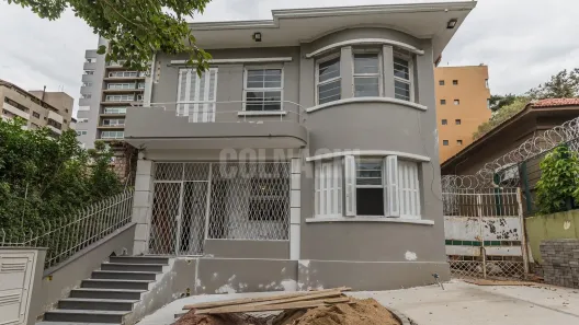 Imóvel Comercial com 3 Quartos à venda, 263m² no Auxiliadora, Porto Alegre