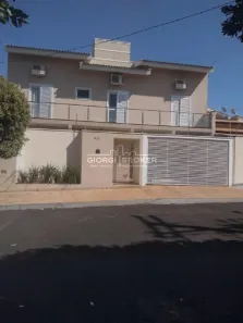 Sobrado com 3 Quartos à venda, 160m² no Jardim Conceição, São José do Rio Preto
