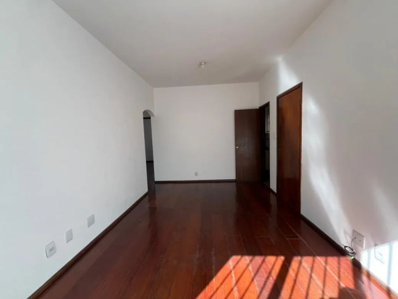 Apartamento com 3 quartos — Nova Suíssa, Belo Horizonte