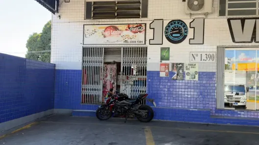 Sala Comercial para alugar, 50m² no Barreiros, São José