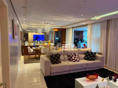 Apartamento com 3 Quartos à venda, 147m² no Jardim Monte Kemel, São Paulo