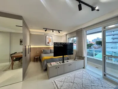 Apartamento com 1 Quarto para alugar, 42m² no Canto, Florianópolis