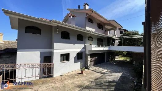 Casa com 4 Quartos à venda, 500m² no Sétimo Céu, Porto Alegre