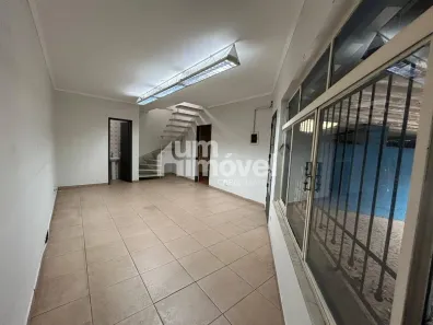 Sobrado com 3 Quartos para alugar, 180m² no Saúde, São Paulo
