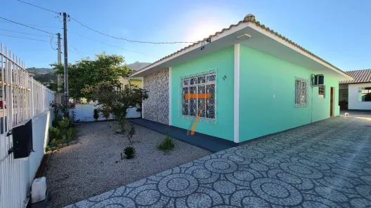 Casa com 5 Quartos à venda, 170m² no Universitário, Biguaçu