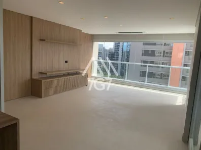Apartamento com 2 Quartos para alugar, 159m² no Vila Olímpia, São Paulo