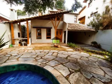 Sobrado com 3 Quartos à venda, 370m² no São Paulo II, Cotia
