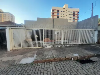 Prédio Comercial para alugar, 214m² no Centro, Araraquara