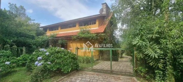 Casa de Condomínio com 3 Quartos à venda, 356m² no Vila Franca, Piraquara