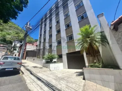 Apartamento com 2 Quartos à venda, 60m² no Centro, Juiz de Fora