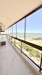 Apartamento com 3 Quartos para alugar, 140m² no Cavaleiros, Macaé