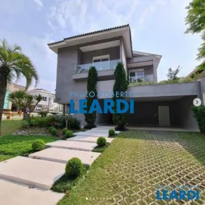 Casa de Condomínio com 4 Quartos à venda, 550m² no Alphaville, Santana de Parnaíba