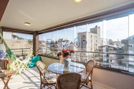 Apartamento com 3 Quartos à venda, 126m² no Menino Deus, Porto Alegre