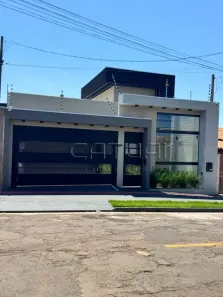 Casa com 3 Quartos à venda, 123m² no Conjunto Habitacional Alexandre Urbanas, Londrina