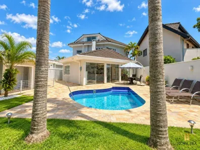 Casa com 4 Quartos à venda, 331m² no Ahú, Curitiba