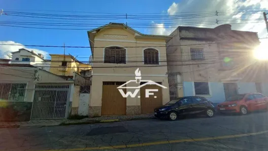 Casa com 4 Quartos à venda, 124m² no Centro, Guaratinguetá