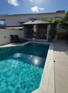 Casa com 4 Quartos à venda, 680m² no Candelária, Natal