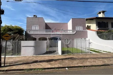 Casa com 5 Quartos para alugar, 500m² no Centro, Passo Fundo