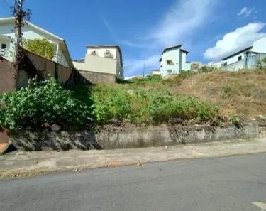 Lote/Terreno à venda, 306m² no Parque Vivaldi Leite Ribeiro, Poços de Caldas
