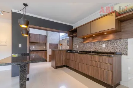 Sobrado com 2 Quartos à venda, 70m² no Parque da Matriz, Cachoeirinha