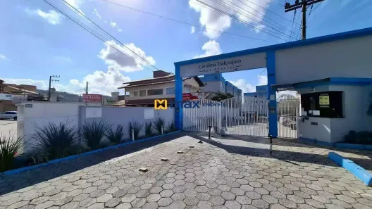 Apartamento com 2 Quartos para alugar, 54m² no Espinheiros, Itajaí