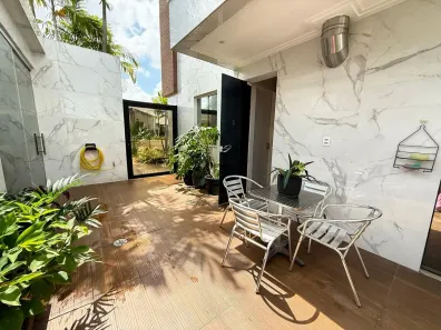 Casa com 4 Quartos para alugar, 450m² no Parque Verde, Belém