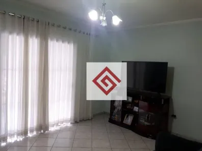 Sobrado com 5 Quartos à venda, 260m² no Jardim Marek, Santo André